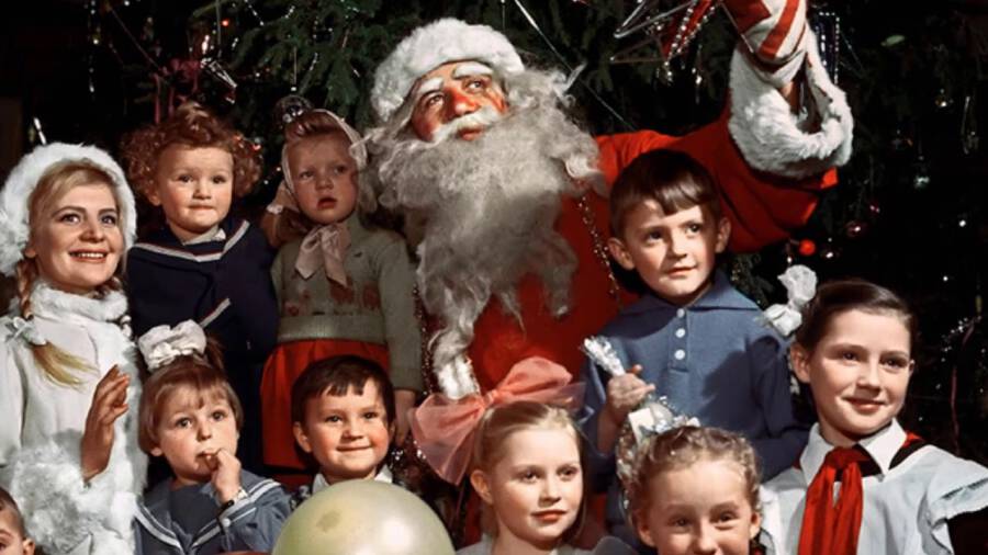 История русской ёлки.   Ёлка советская.