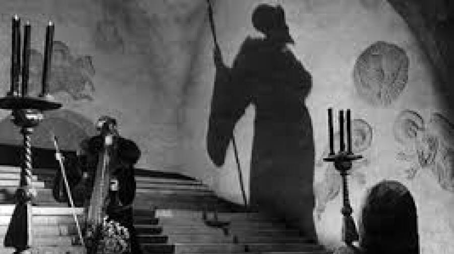 Реформы и просчёты Ивана Грозного: что о них пишут в школьных учебниках