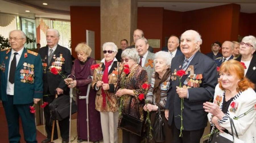 Ветераны поддерживают стиль и методы работы Владимира Мединского