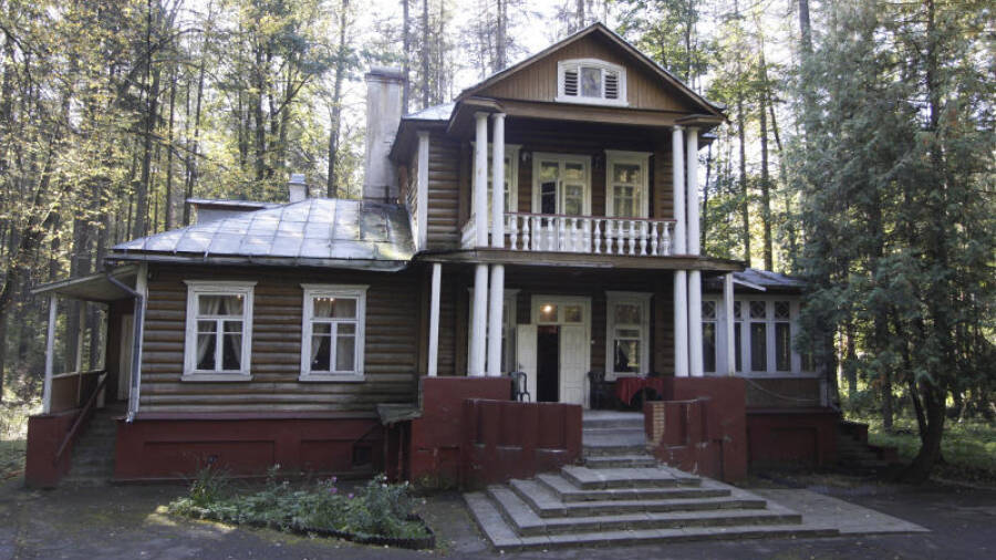 Откуда взялись наши дачи?