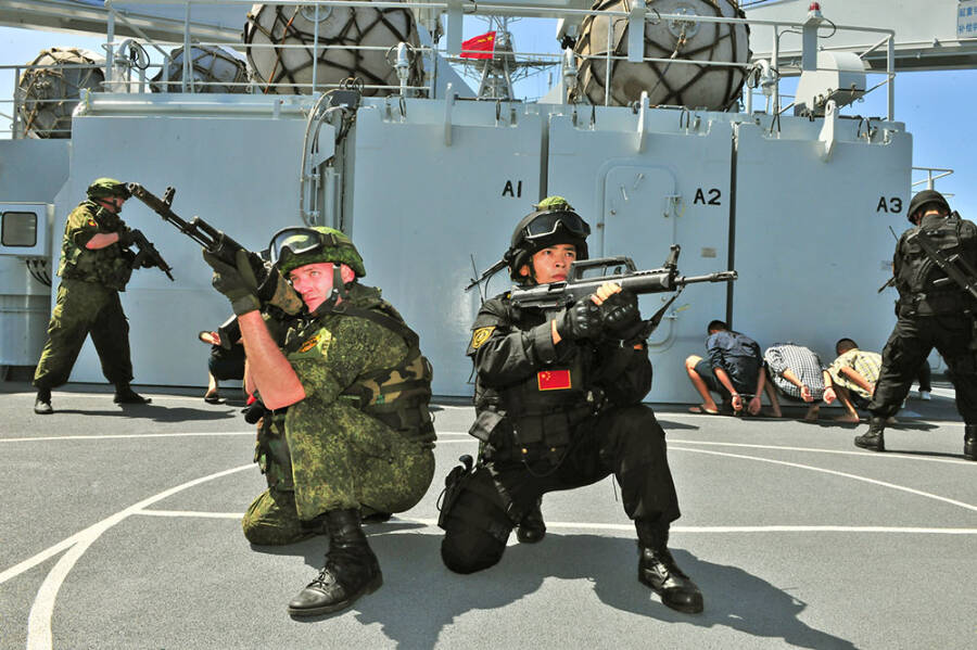 Большая Евразия: новое биполярье. К завершению российско-китайских морских учений