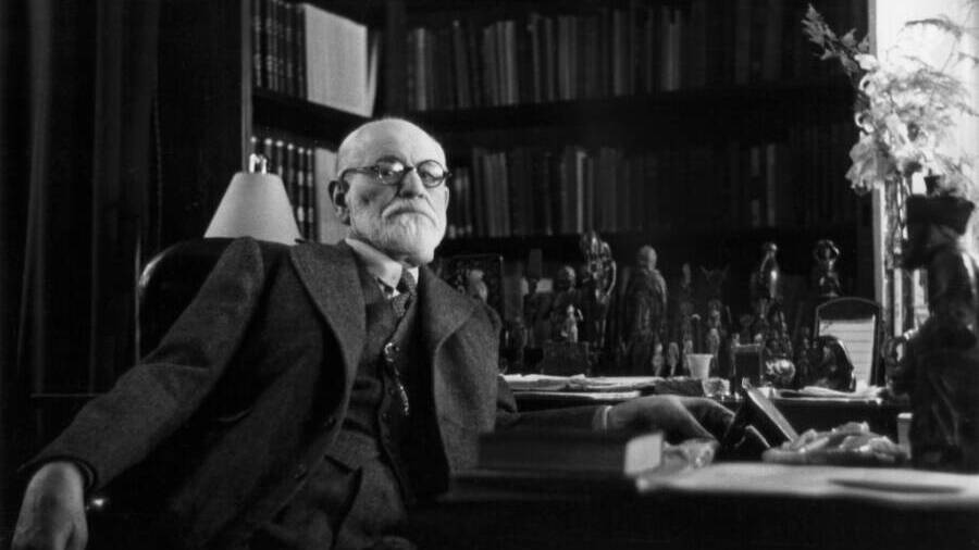 Краткий курс истории. Зигмунд Фрейд