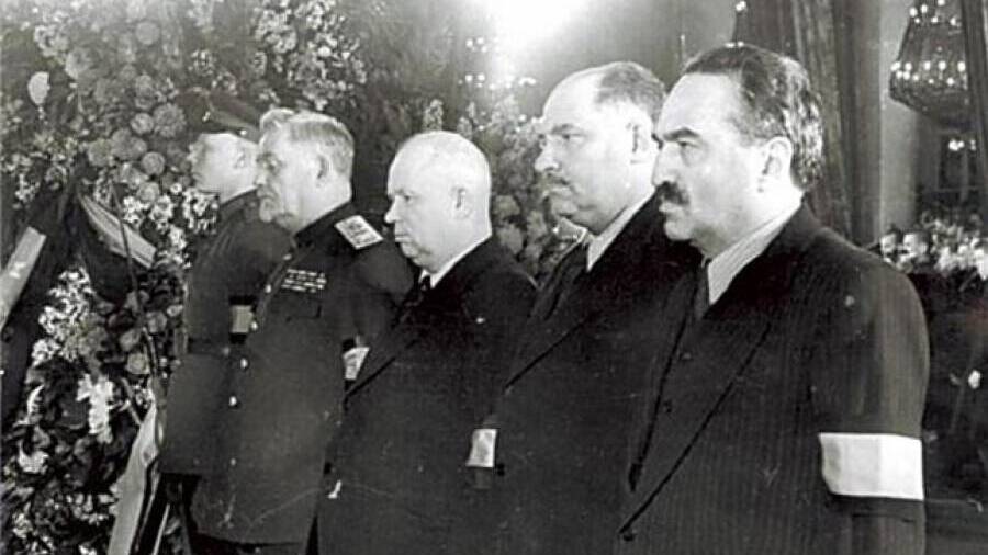 Н.С. Хрущев – первый секретарь ЦК КПСС