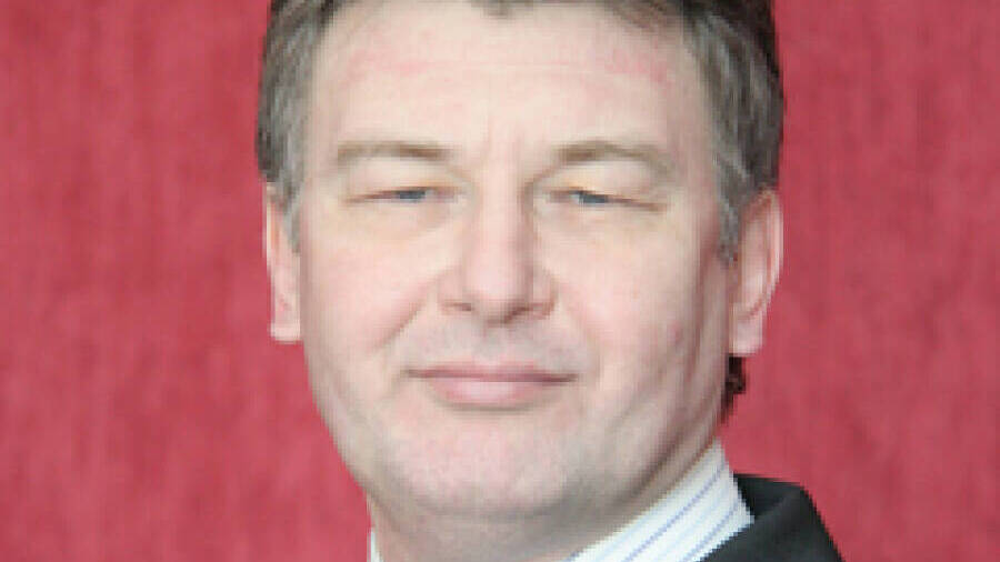 Надпись на памятной доске в Архангельском соборе Московского Кремля – опыт историописания Екатерины II: исторический контекст