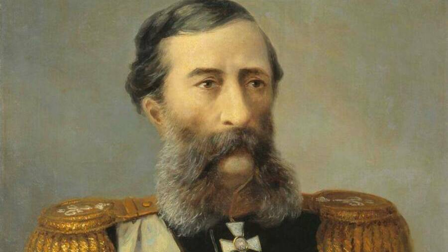 Краткий курс истории. «Диктатор сердца»