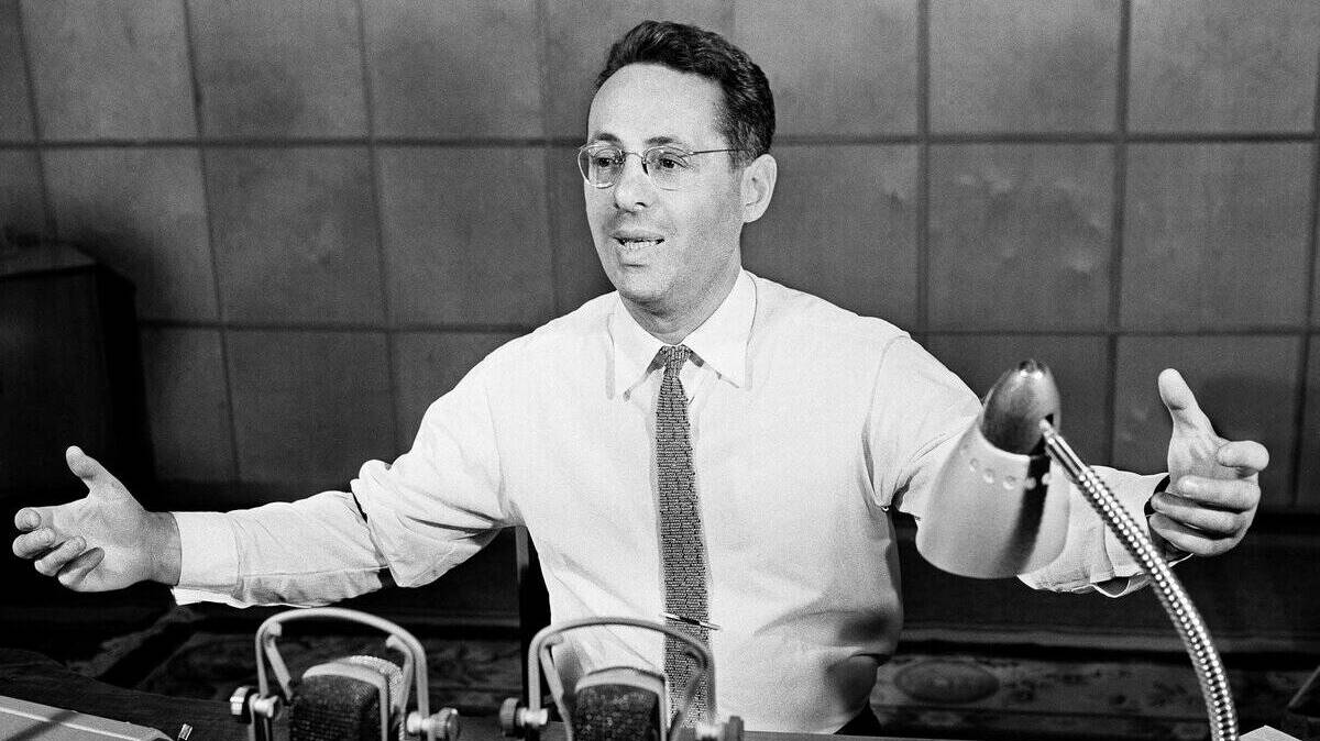 Кого Гитлер считал своим главным врагом?