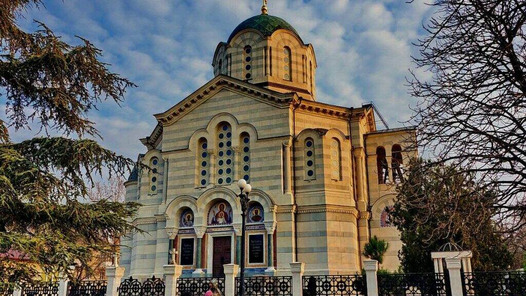 Владимирский собор: главная могила русских адмиралов