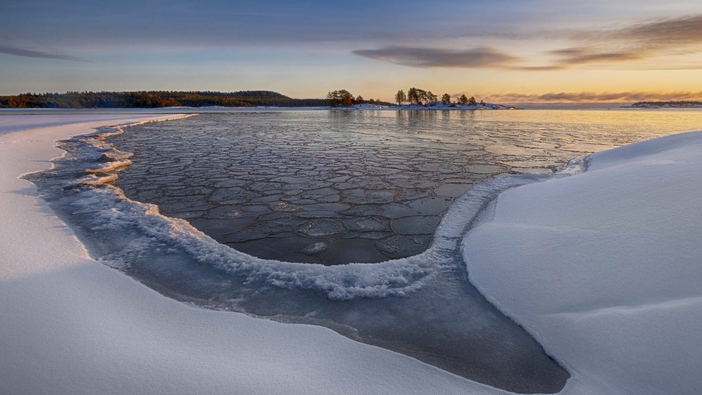 Рун и былин напев живой. Республика Карелия
