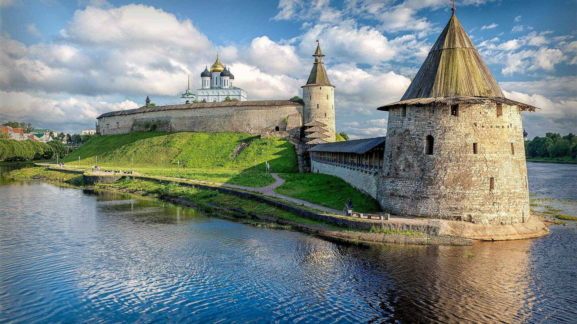 Земля древних храмов. Псковская область