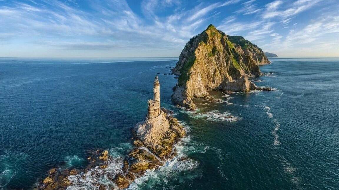 Восход солнца
над Россией. Русский Сахалин