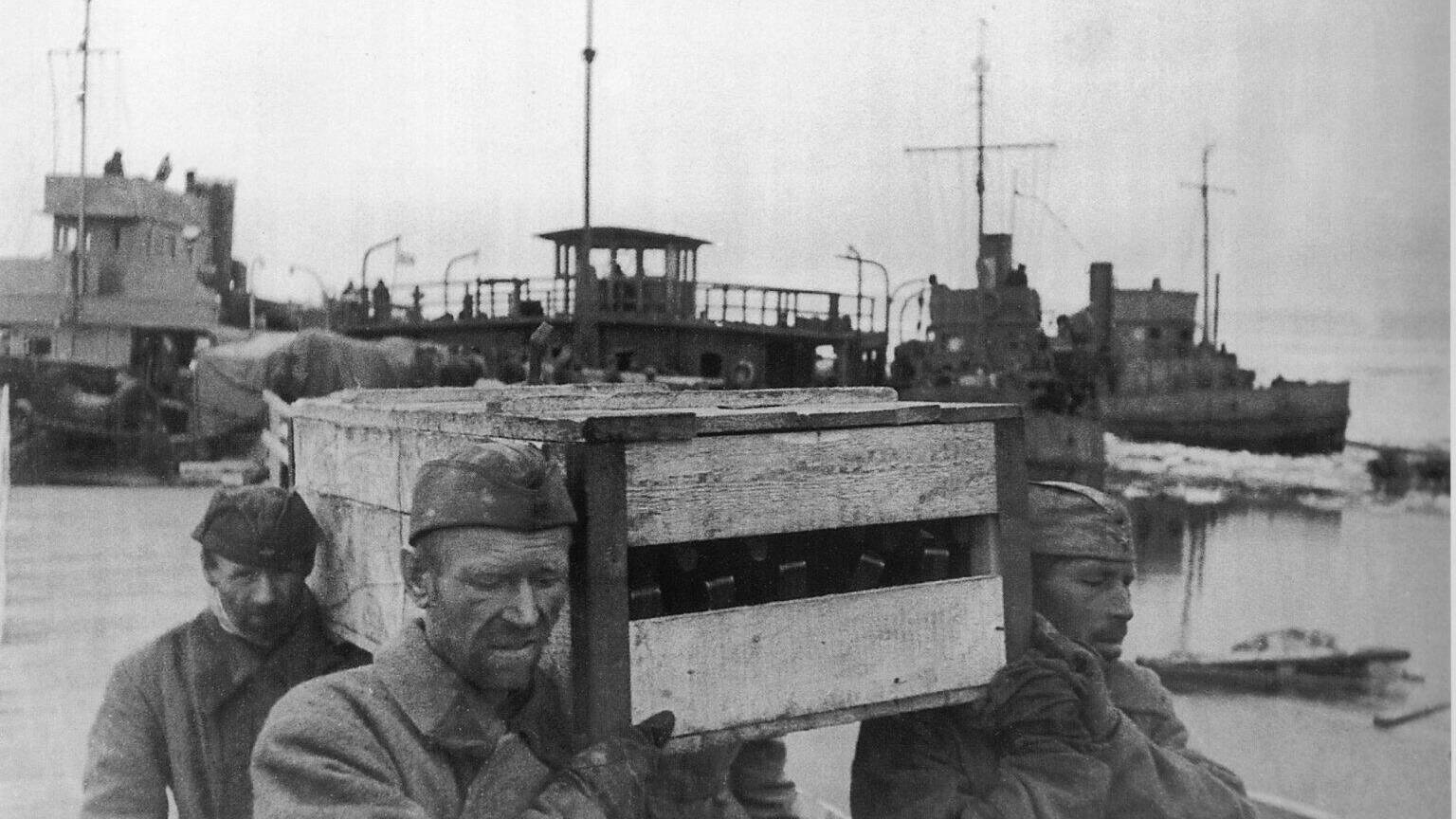 Таран длиною в 70 лет