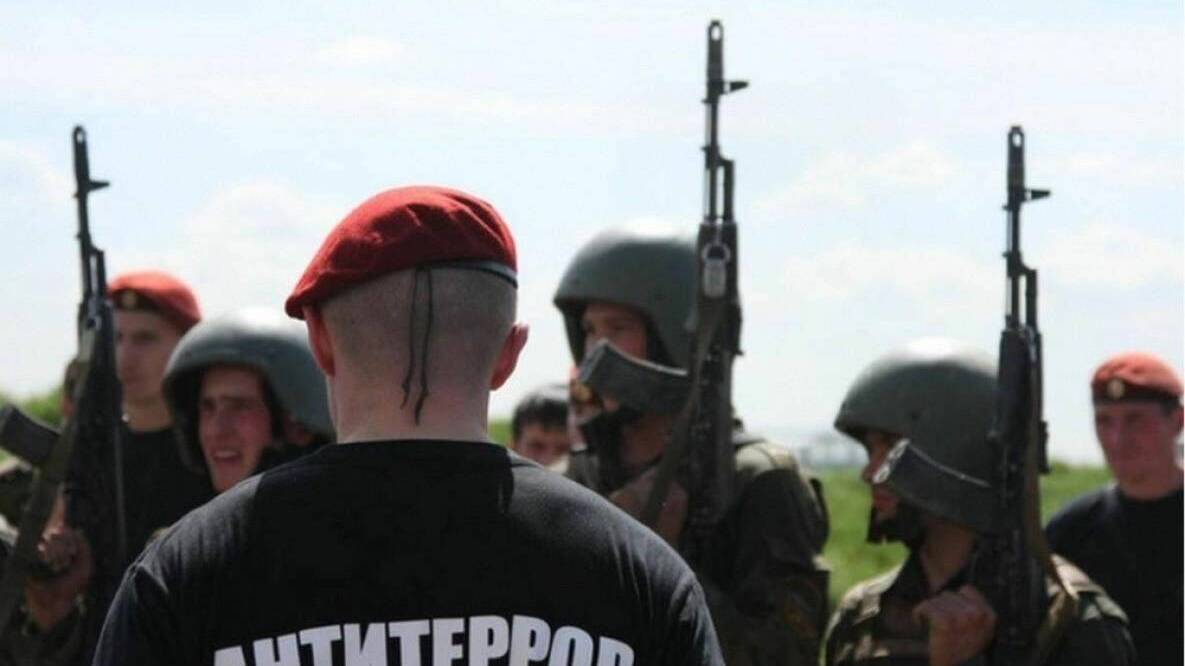 Борьба с терроризмом и проблемы определения статуса участников неправительственных вооруженных формирований