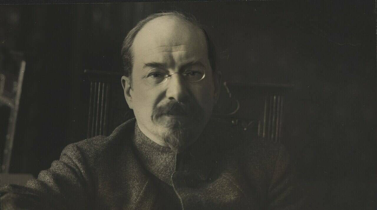 «Свой среди чужих». Нарком просвещения Анатолий Луначарский