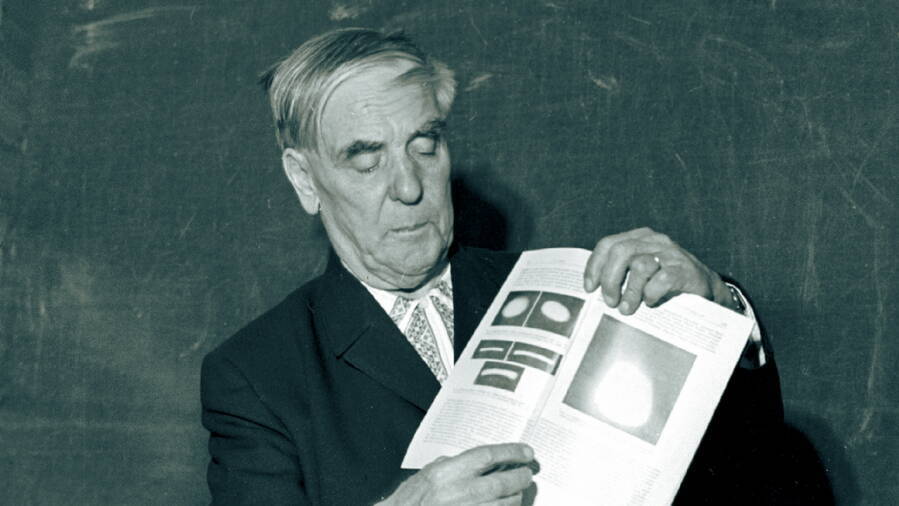 Капица Пётр