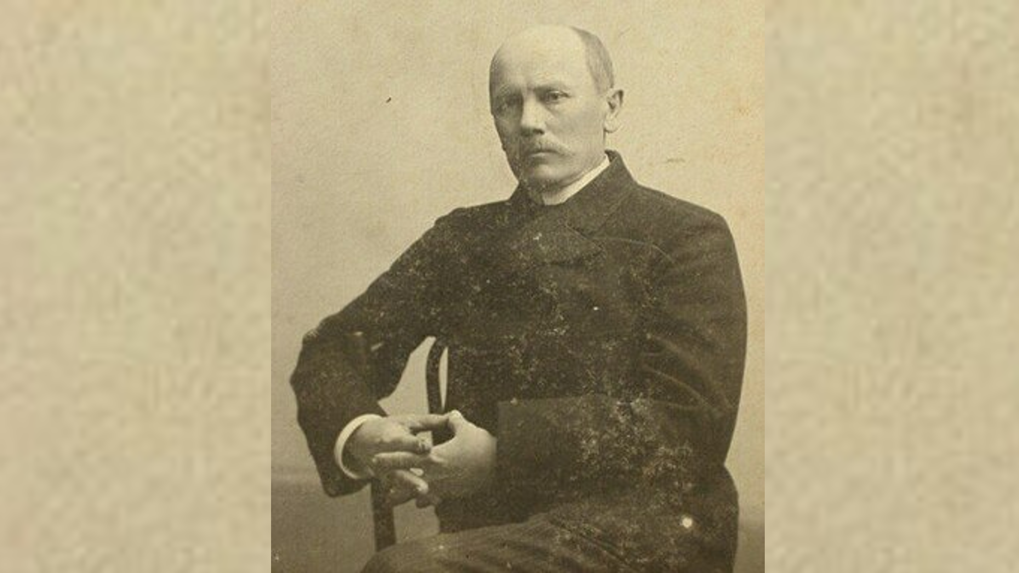 Военно-морская крепость Севастополь в революционный 1905-й. Роль городского головы Максимова Алексея Андреевича в развитии города.