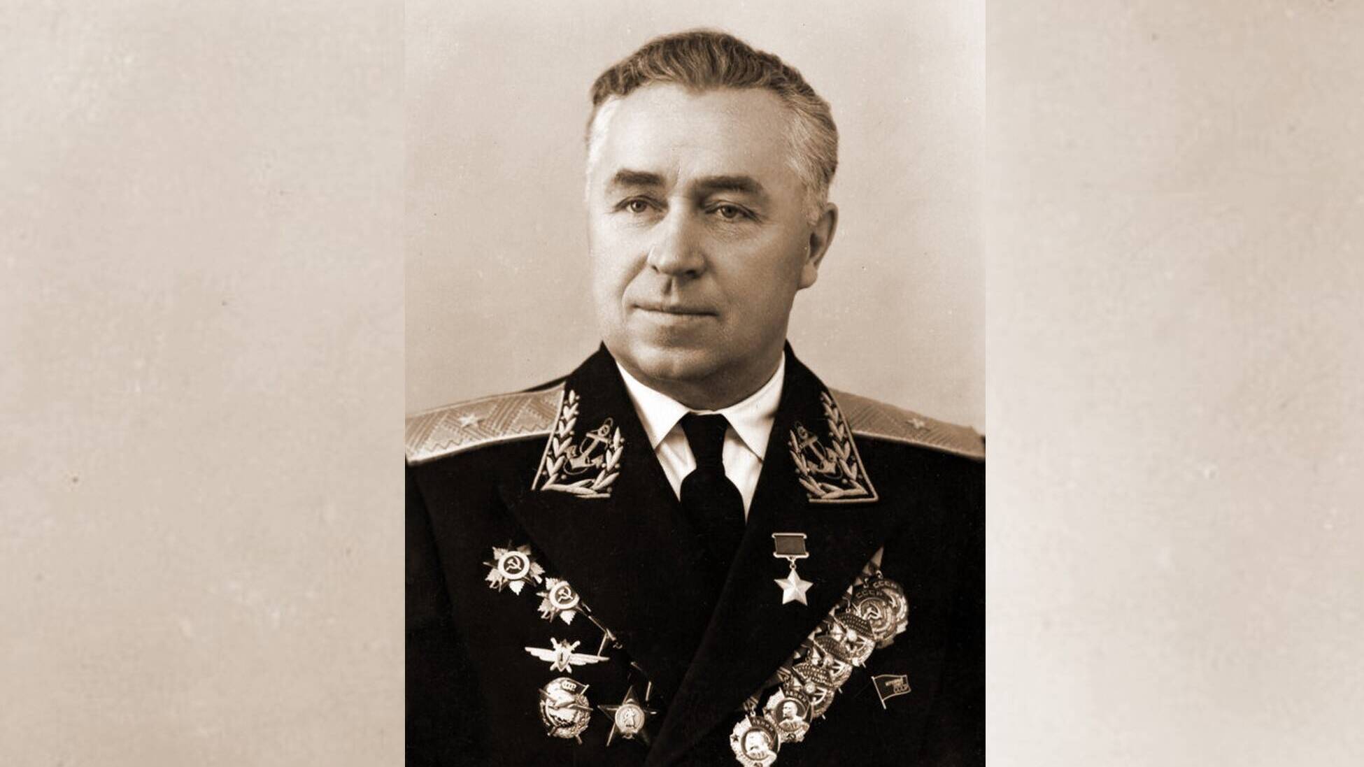 Полярный лётчик. Мазурук Илья Павлович