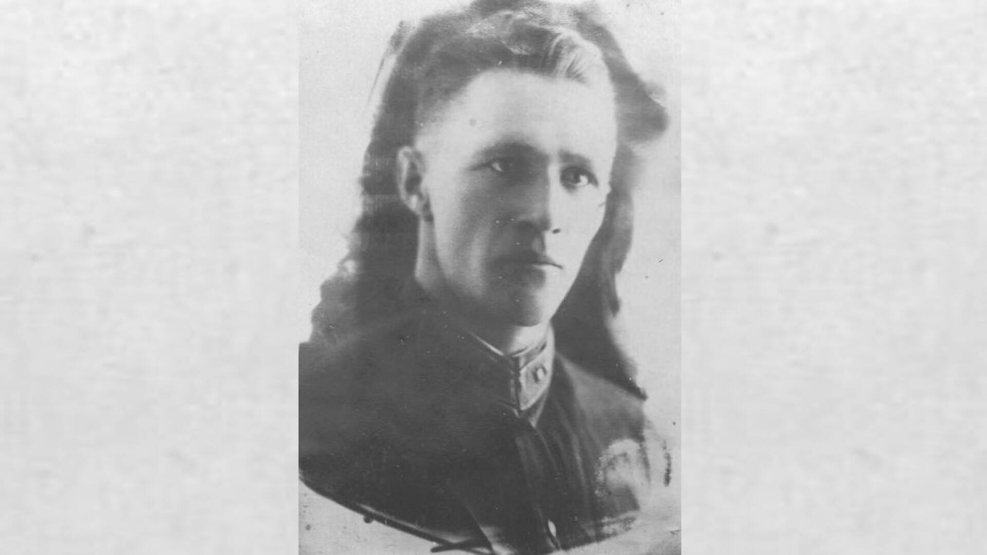 Памятник Кузнецову Александру Николаевичу