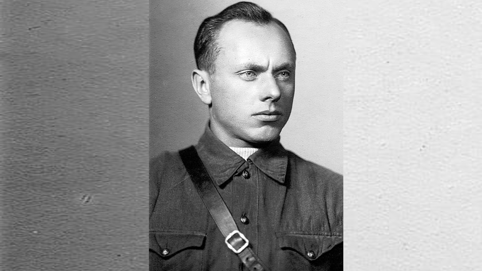 Памятник Герою Российской Федерации Алексею Николаевичу Ботяну 