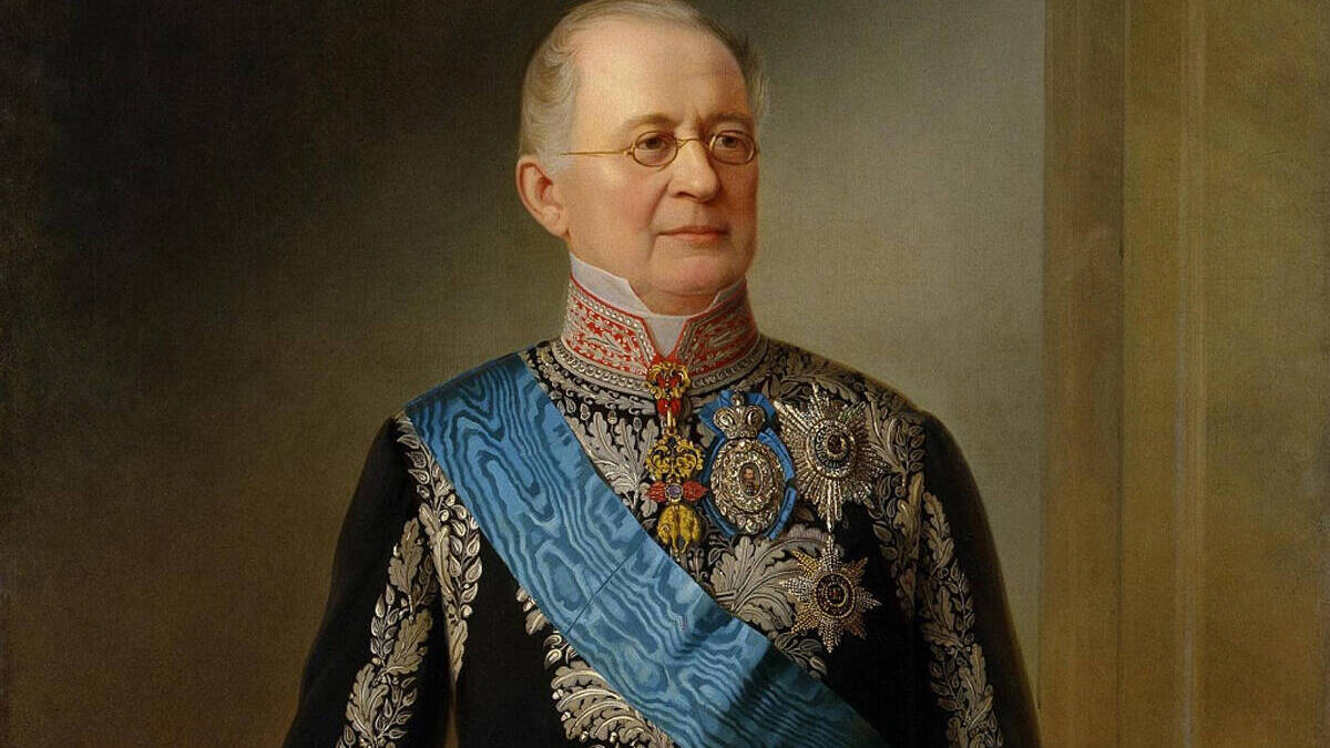 Последний канцлер Российской империи, при котором Россия "сосредотачивалась"