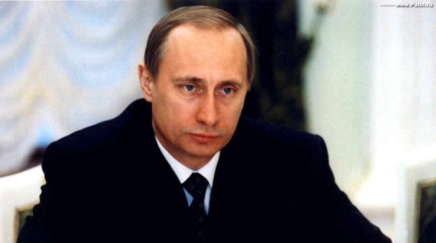 Россия вступает в XXI век