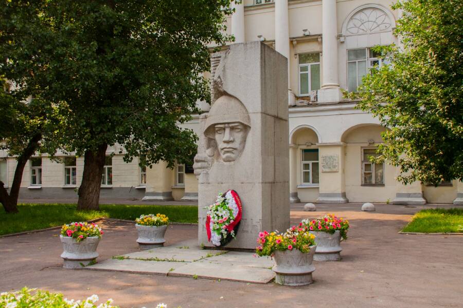 Сохраним нашу историческую родину! Россия в памятниках и достопримечательностях
