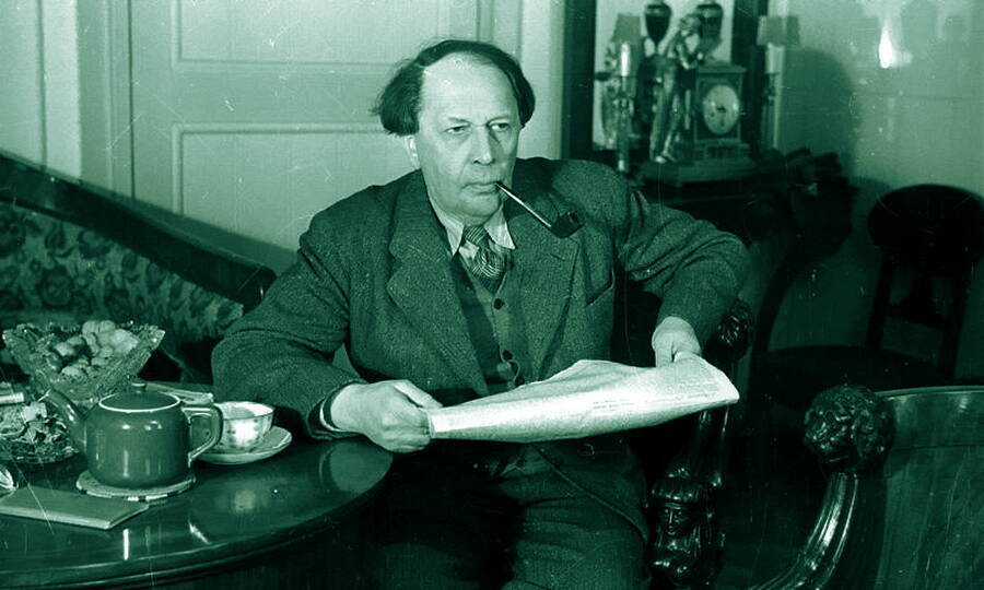 Алексей Николаевич Толстой. Посёлок Детское Село, 1935–1939 гг. Фото Г.Г. Петрусова. 