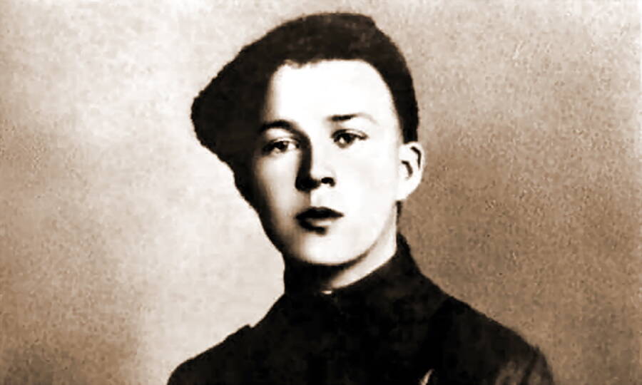 Командир роты Аркадий Голиков. Кавказский фронт, 1920 год. 