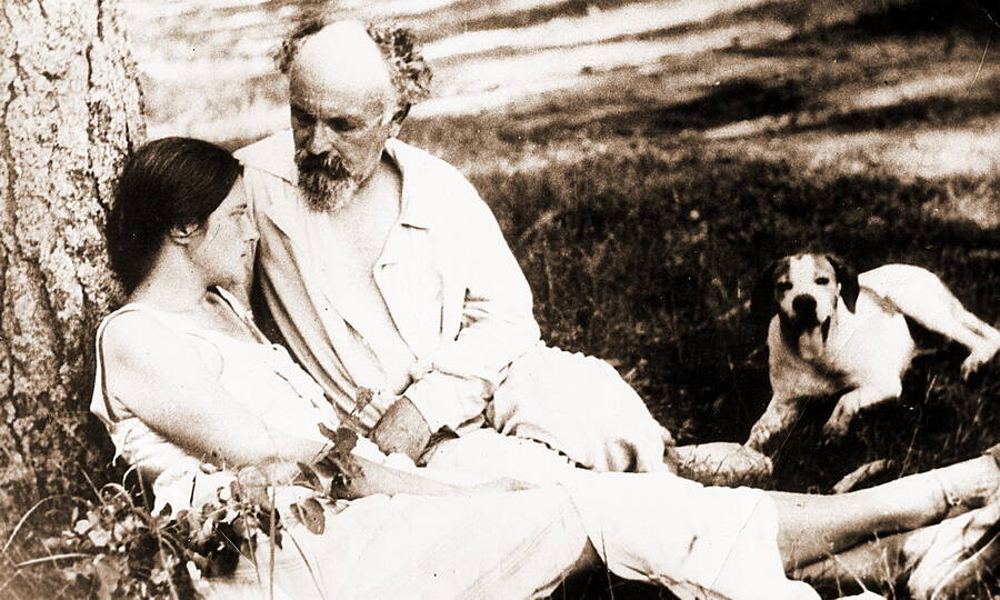  М.М. Пришвин и В.Д. Лиорко, весна 1940 года. 