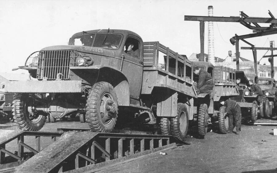 Chevrolet G7100