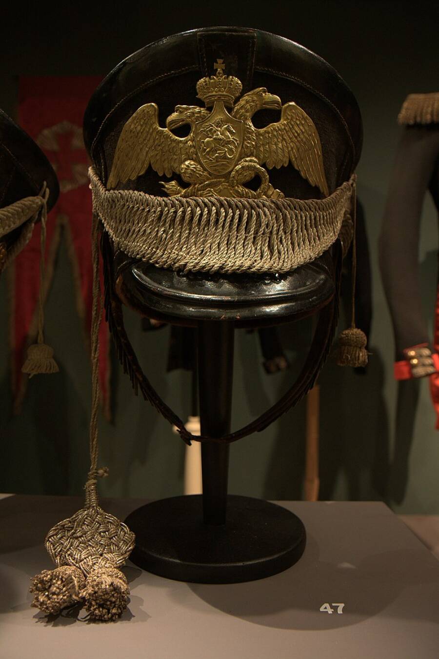 Пехотный кивер русской императорской гвардии, датирован 1812—1817 годами. 