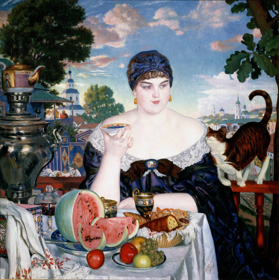 Б.М. Кустодиев «Купчиха за чаем», 1918 год. © Государственный Русский музей