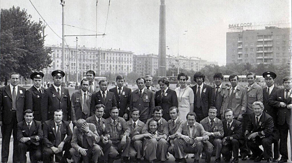 Открыт памятник Юрию Гагарину