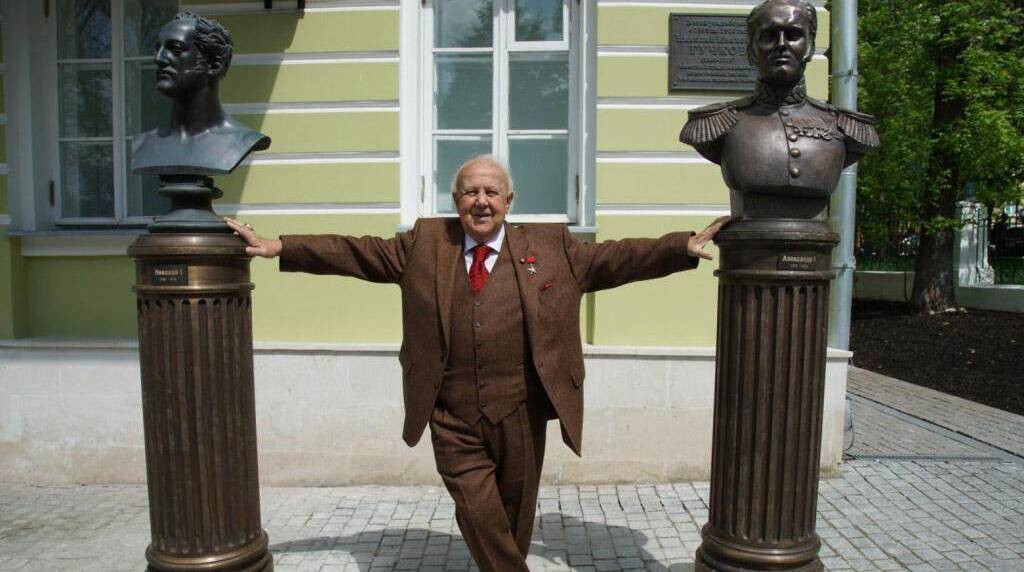 Родился великий скульптор Зураб Церетели