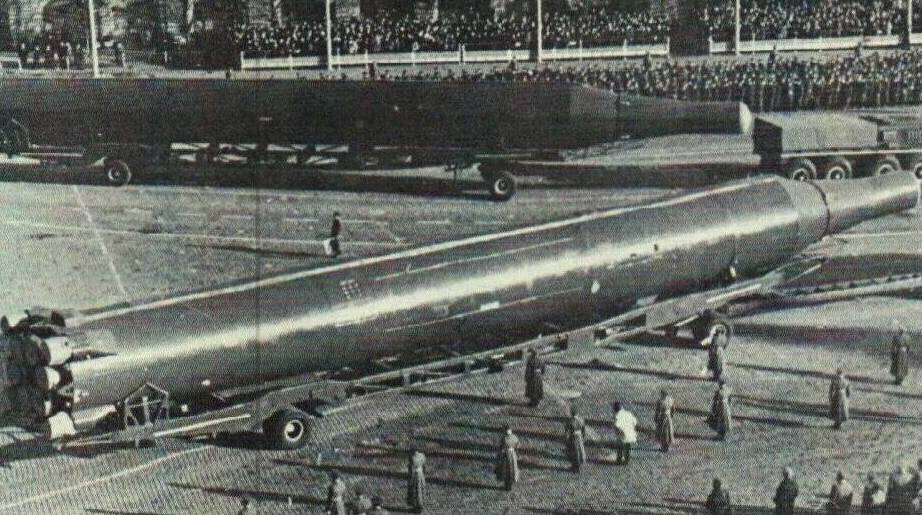 Первый успешный пуск межконтинентальной баллистической ракеты Р-16