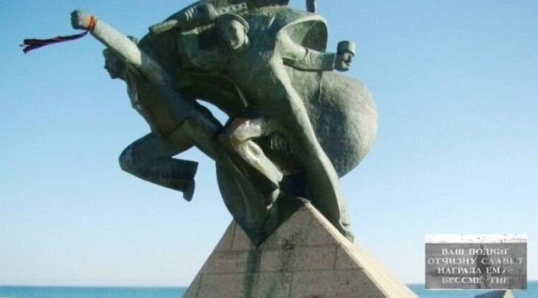 Батальон морской пехоты разгромил гестапо, освободил 300 военнопленных