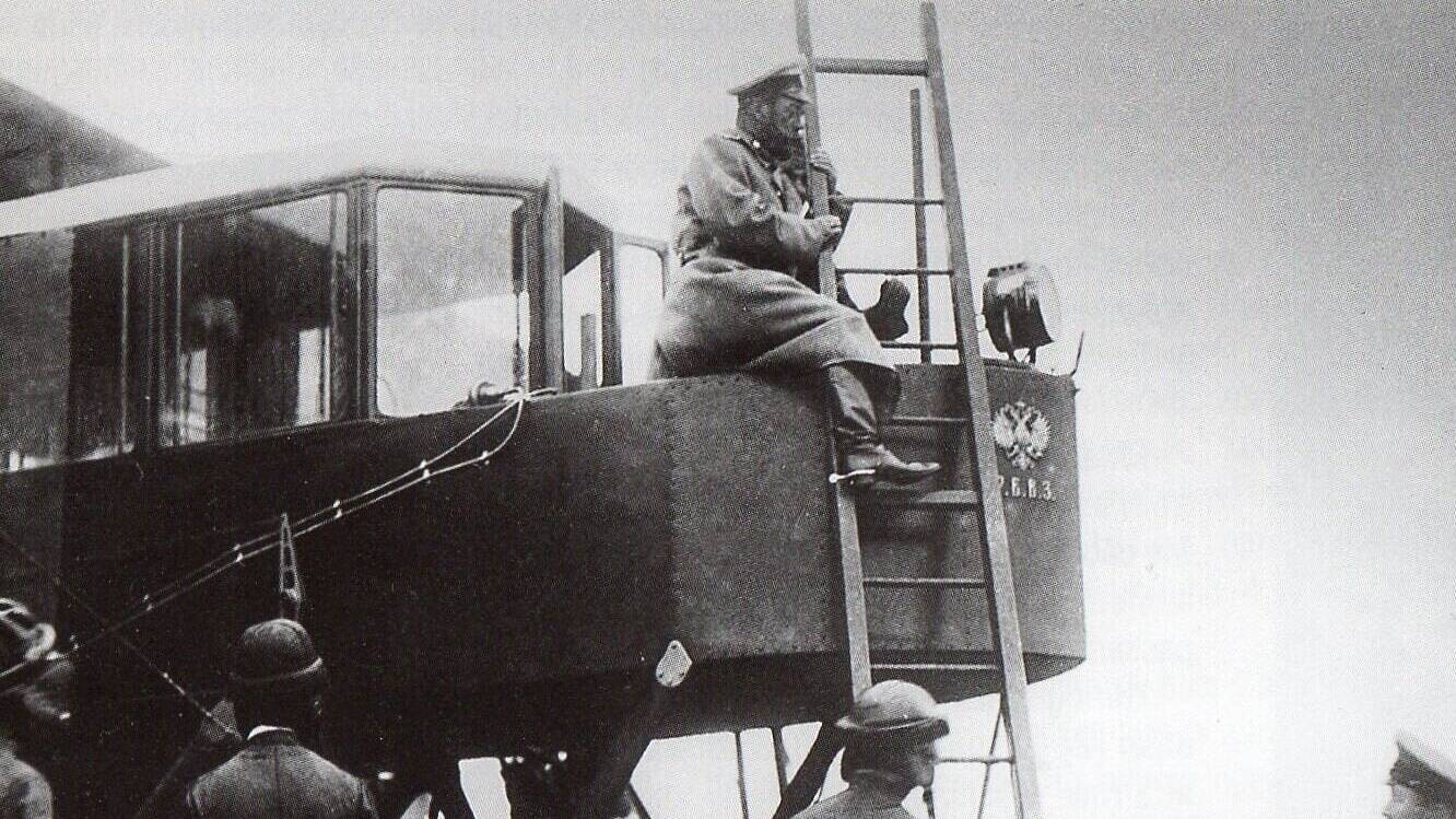 Первый полет 4-моторного самолета «Гранд»