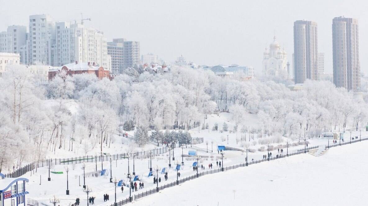 На месте слияния рек Амур и Уссури 13-й Сибирский линейный батальон заложил Хабаровск