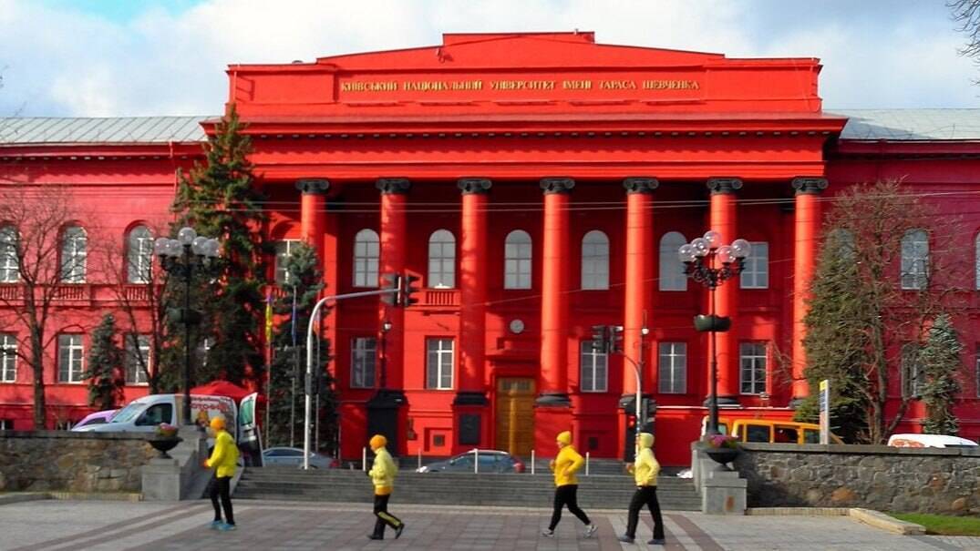 Александром II утвержден Общий устав императорских российских университетов