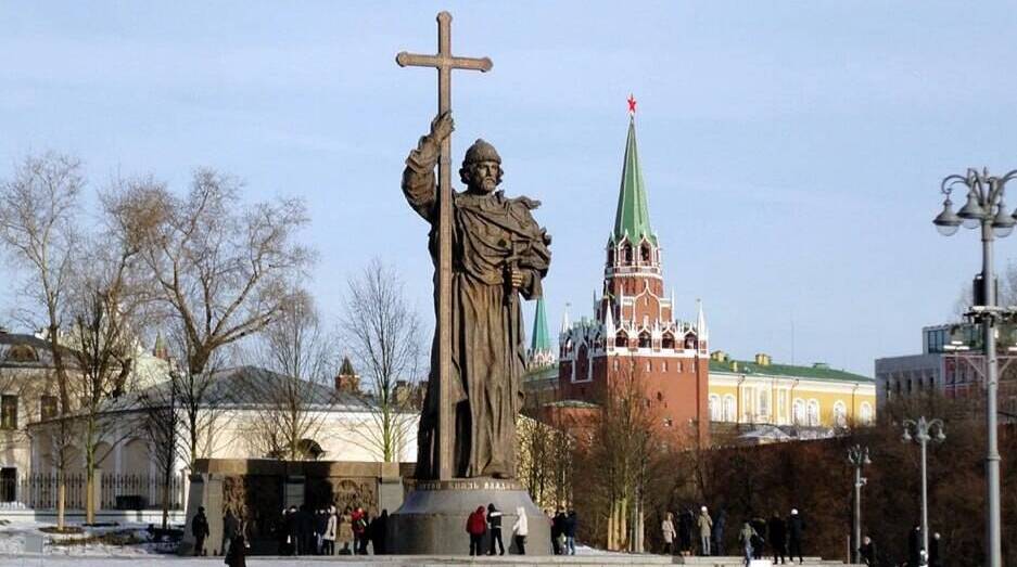 В Киеве освящена Десятинная церковь