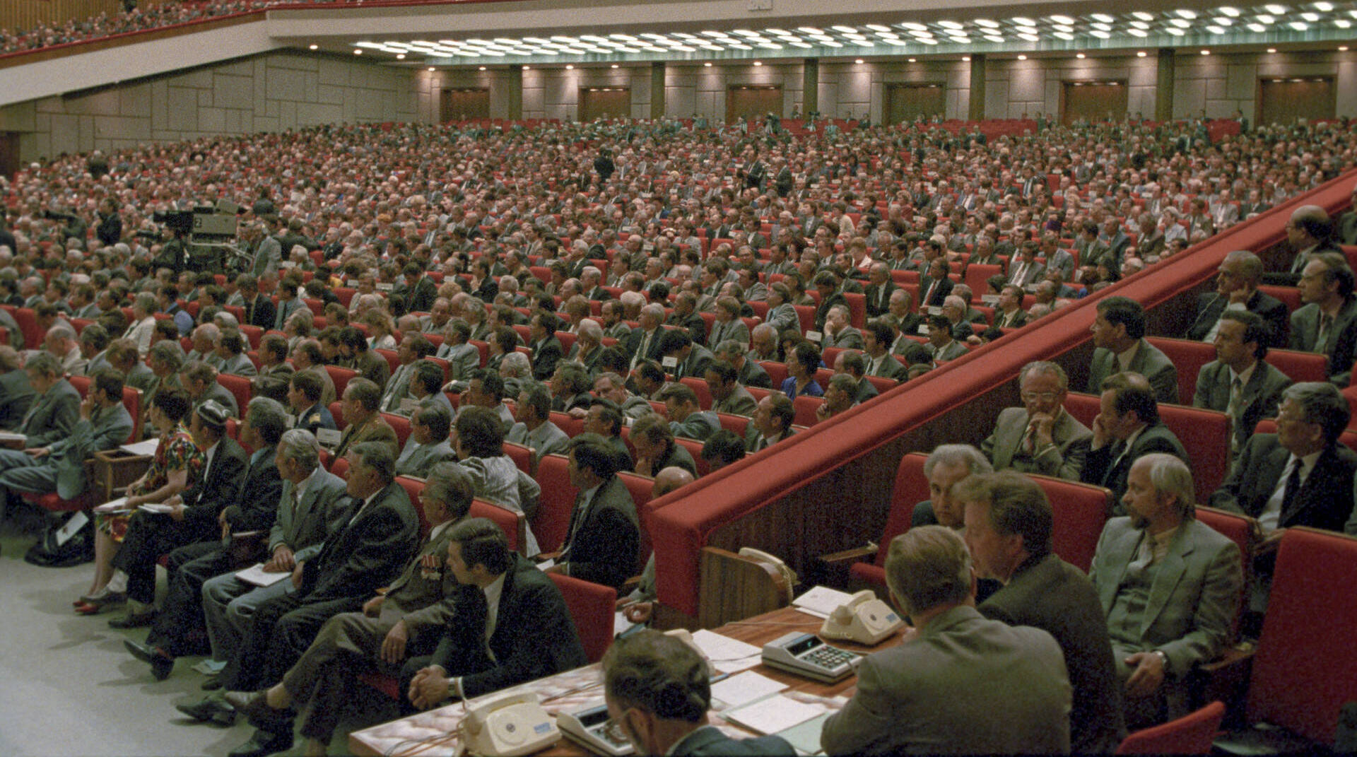 Начались заседания I съезда народных депутатов СССР