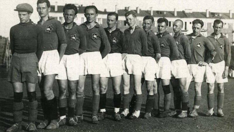 Футбольным матчем между воинами-спортсменами за первенство столицы началась история ЦСКА