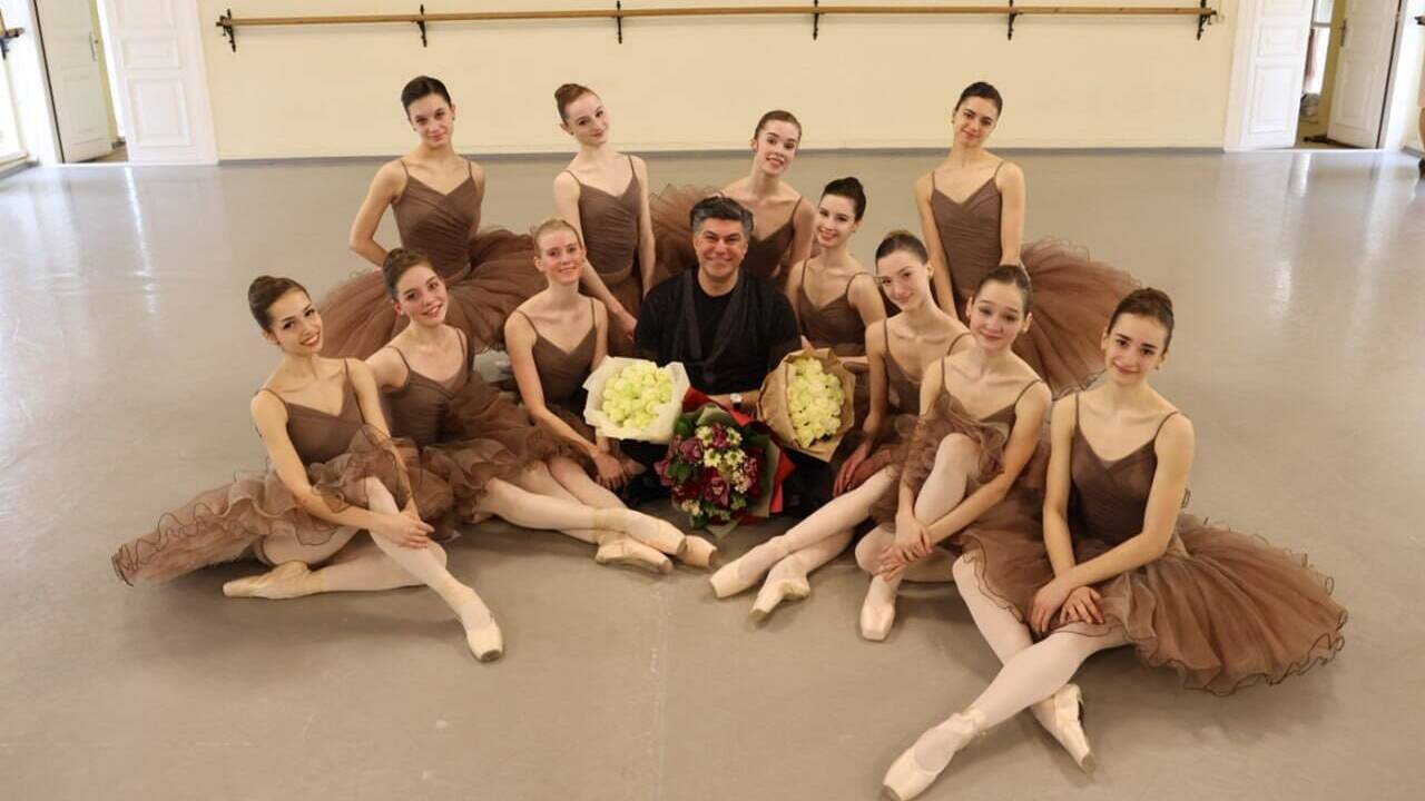 Указом императрицы Анны Иоанновны основана Академия русского балета им.А.Я.Вагановой