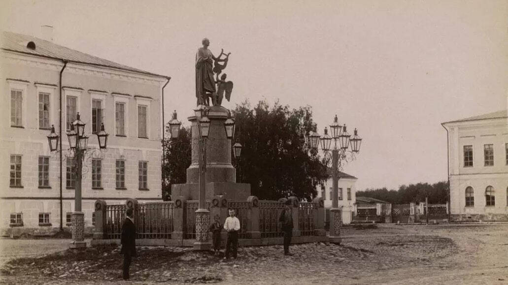 Торжественное открытие в Архангельске памятника Ломоносову работы Мартоса