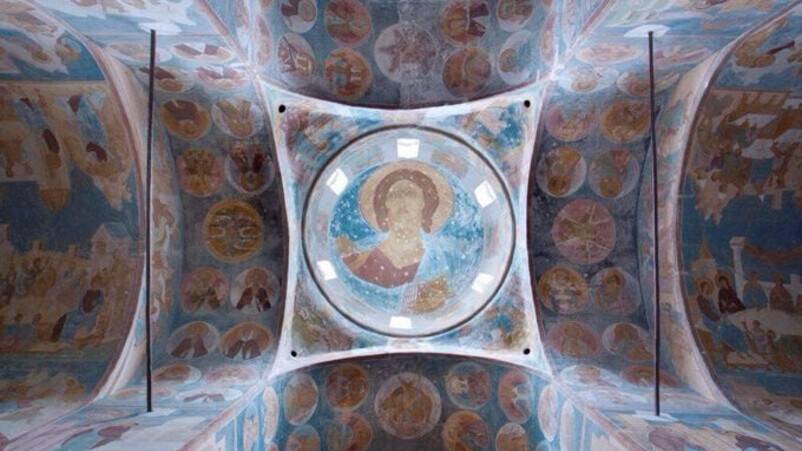 Дионисий начал расписывать Рождественский собор в Ферапонтовом монастыре