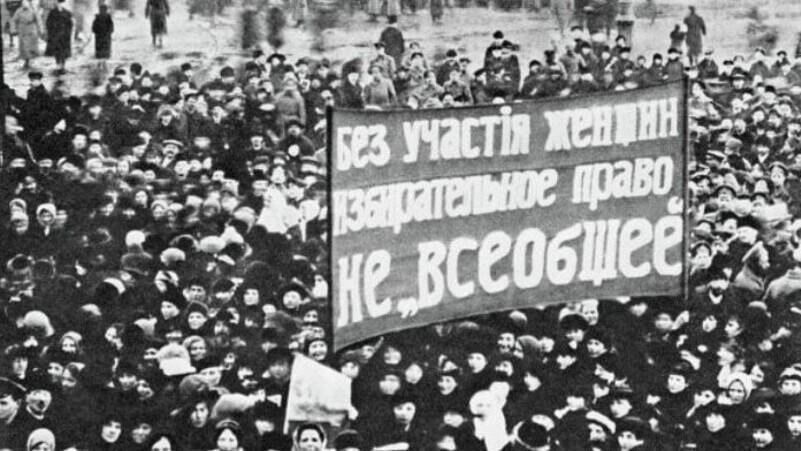 Впервые в мире избирательные права женщин без ограничений