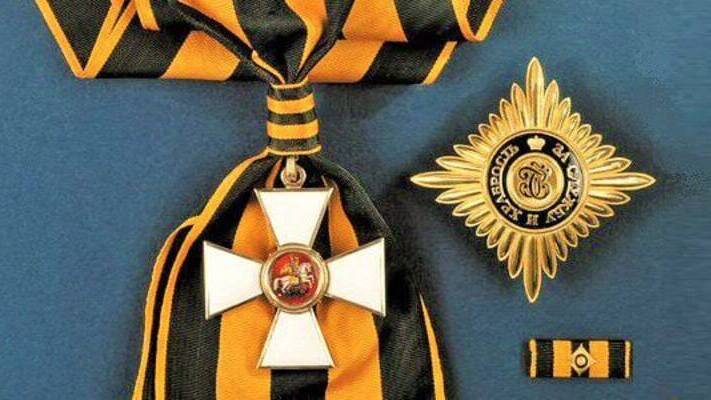 Указом Президента орден Святого Георгия восстановлен в качестве высшей военной награды России