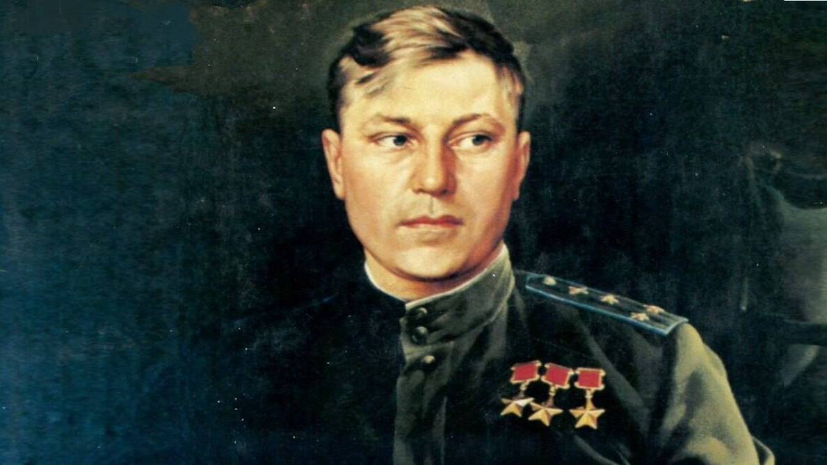 Александр Покрышкин первым награжден третьей медалью «Золотая Звезда»»