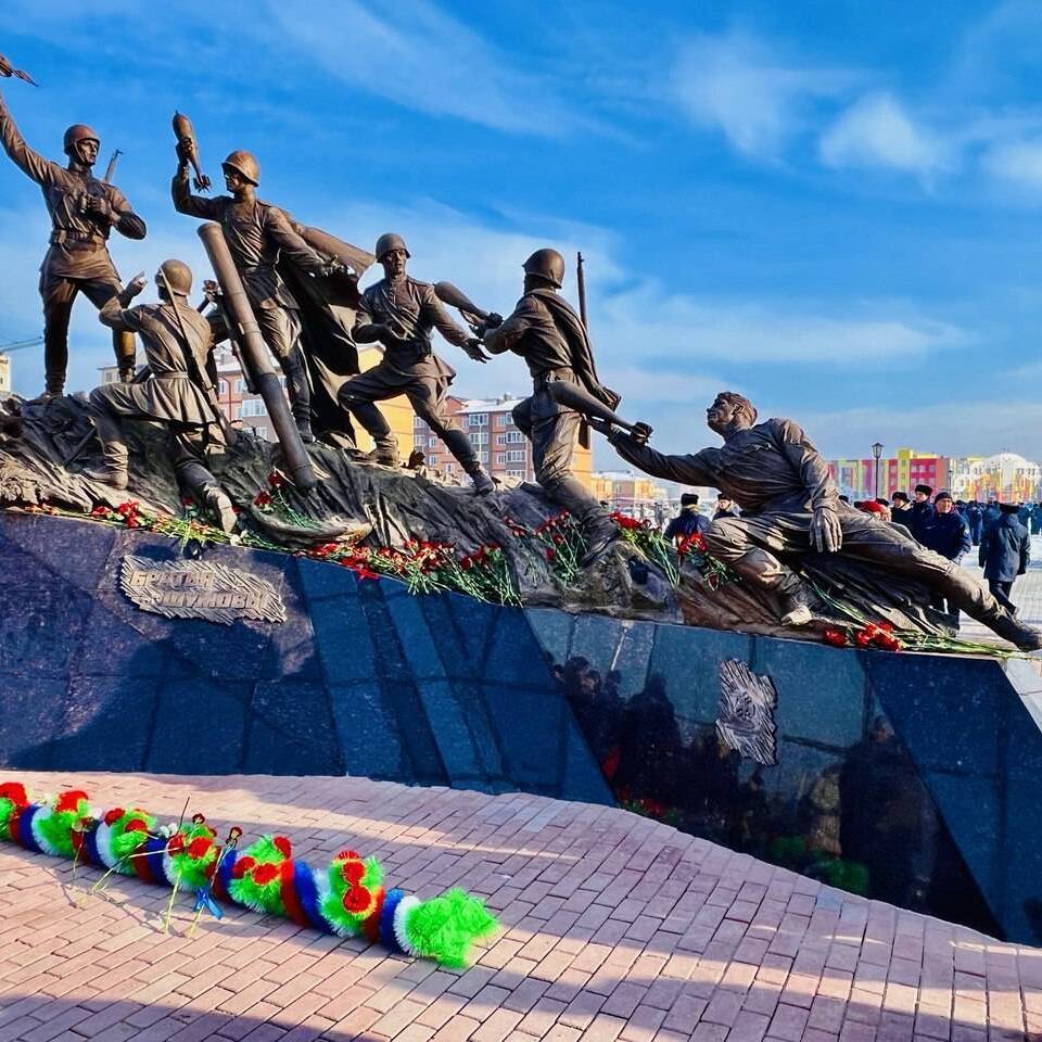 Памятник братьям Шумовым