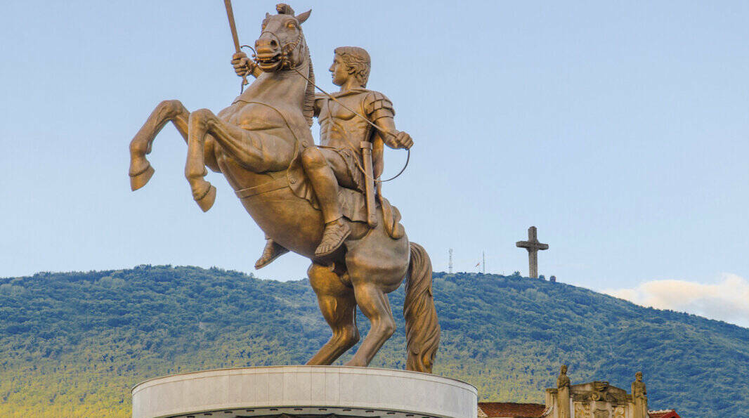 Весь мир у его ног. Жизнь и подвиги Александра Македонского