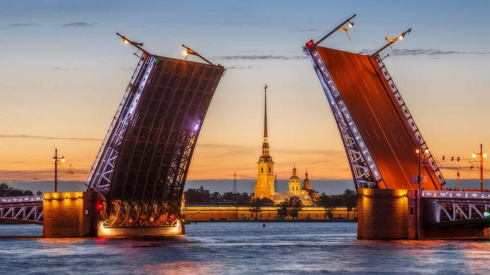 Великая и сложная судьба города на Неве. Санкт-Петербург